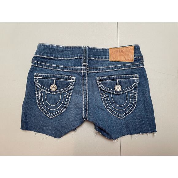 True Religion‎ Low Rise Cut Off Button Flap Pocket Denim Jean Shorts Size 27 - Picture 2 of 9